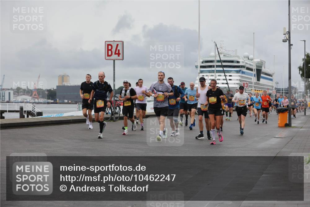13.09.2026 - Kiel Lauf Andreas Tolksdorf http://msf.ph/oto/10462247 13.09.2026 12:02:33 Kiellinie 4, 3 meine-sportfotos.de
