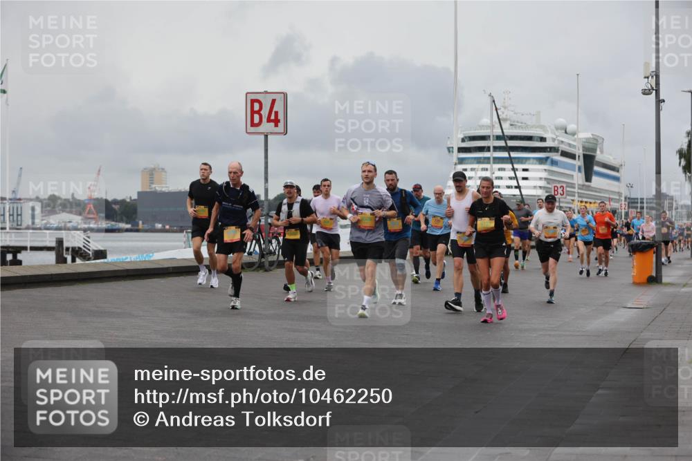 13.09.2026 - Kiel Lauf Andreas Tolksdorf http://msf.ph/oto/10462250 13.09.2026 12:02:33 Kiellinie 4 meine-sportfotos.de