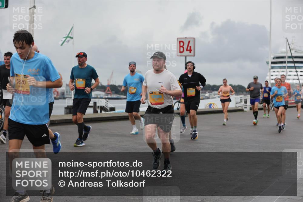 13.09.2026 - Kiel Lauf Andreas Tolksdorf http://msf.ph/oto/10462322 13.09.2026 12:02:39 Kiellinie 5620, 1, 39, 12089, 4, 10671 meine-sportfotos.de