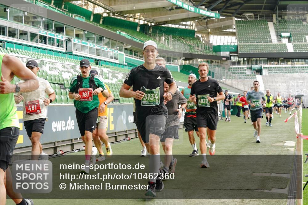 13.09.2026 - 21. swb-Marathon Bremen Michael Burmester http://msf.ph/oto/10462360 13.09.2026 12:55:32 Laufen im Stadion 161, 189, 201, 205, 307, 385, 388, 411, 461, 465, 481, 495, 655, 666, 854, 913, 926, 1053, 1058, 1197, 1390, 1537, 1599, 1631, 1645, 1658, 1750, 2122, 2125, 2234, 2251, 2260, 2319, 2383, 2390, 2474, 2535, 2604, 2733, 2801, 2824, 2870, 2922, 2948, 2962, 3012, 3054, 3057, 3119, 3134, 3175, 3192, 3202, 3206, 3241, 3246, 3290, 3346, 3348, 3356, 3357, 3411, 3508, 3706, 3716, 3836, 4135, 4137, 4171, 4413, 4455, 4479, 4733, 5277, 5430, 5530, 6106, 2498, 3085 meine-sportfotos.de
