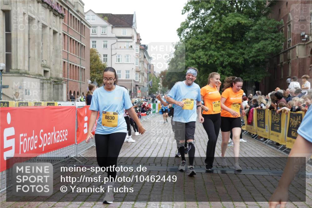 13.09.2026 - Kiel Lauf Yannick Fuchs http://msf.ph/oto/10462449 13.09.2026 09:54:34 Ziel 1414, 1441, 2368, 2485, 5030, 5503, 5504, 5937, 6815, 6825, 7090, 8830, 12750, 12751, 1441, 2485, 2815, 2865, 3148, 3283, 3702, 3703, 4263, 4277, 5670, 6327, 6986, 7127, 7458, 8325, 9587, 10261, 10424, 10434, 12753, 449, 2979, 3489, 3846, 4911, 4948, 6955, 7661, 7813, 7819, 7969, 8327, 9509, 9790, 9932, 200, 2953, 4762, 4988, 5670, 5695, 7194, 8041, 8044, 8473, 9446, 9516, 10535, 11100 meine-sportfotos.de