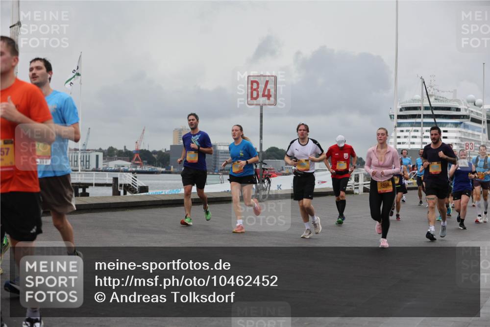 13.09.2026 - Kiel Lauf Andreas Tolksdorf http://msf.ph/oto/10462452 13.09.2026 12:02:46 Kiellinie 57, 577, 4, 2459, 3 meine-sportfotos.de
