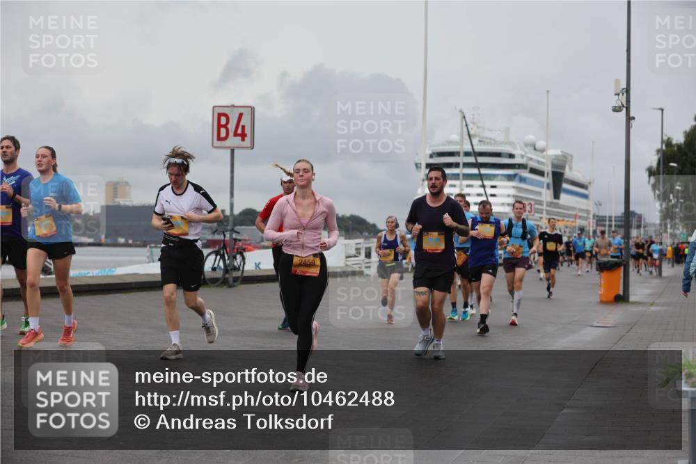 13.09.2026 - Kiel Lauf Andreas Tolksdorf http://msf.ph/oto/10462488 13.09.2026 12:02:47 Kiellinie 4, 2459 meine-sportfotos.de