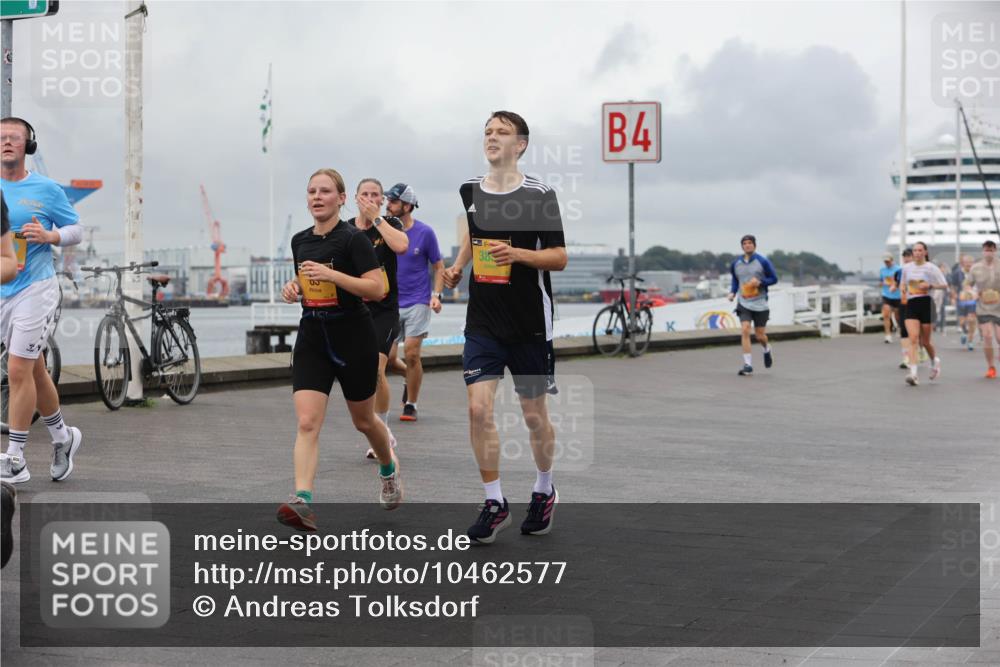 13.09.2026 - Kiel Lauf Andreas Tolksdorf http://msf.ph/oto/10462577 13.09.2026 12:02:57 Kiellinie 03, 4 meine-sportfotos.de