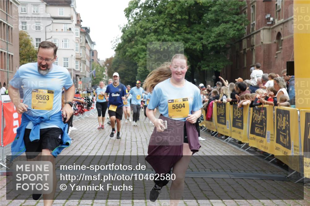 13.09.2026 - Kiel Lauf Yannick Fuchs http://msf.ph/oto/10462580 13.09.2026 09:54:43 Ziel 449, 2979, 3489, 3846, 4911, 4948, 5503, 5504, 6815, 7661, 7813, 7819, 8327, 1414, 1441, 2368, 2485, 2865, 3148, 3283, 4263, 5030, 5937, 6327, 6825, 6986, 7090, 7127, 8325, 8830, 9587, 10261, 10424, 10434, 12750, 12751, 12753, 1436, 4107, 4640, 5307, 6054, 6158, 6955, 7969, 9509, 9588, 9790, 9932, 10635, 2815, 3148, 3702, 3703, 4277, 5670, 7458, 8325, 9587 meine-sportfotos.de