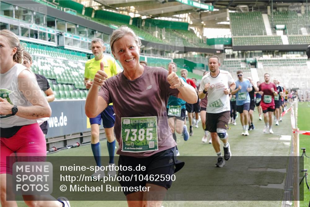 13.09.2026 - 21. swb-Marathon Bremen Michael Burmester http://msf.ph/oto/10462590 13.09.2026 13:12:34 Laufen im Stadion 118, 183, 265, 278, 349, 514, 576, 695, 702, 703, 843, 933, 950, 1005, 1113, 1143, 1226, 1286, 1334, 1435, 1641, 1849, 1851, 1936, 1952, 1991, 2005, 2248, 2264, 2281, 2299, 2336, 2353, 2375, 2377, 2398, 2426, 2439, 2461, 2478, 2505, 2612, 2659, 2665, 2669, 2673, 2684, 2765, 2773, 2792, 2804, 2815, 2816, 2822, 2850, 2860, 2884, 2895, 2907, 2921, 2963, 2966, 2975, 2976, 3016, 3027, 3079, 3082, 3143, 3155, 3159, 3253, 3293, 3308, 3313, 3328, 3349, 3352, 3434, 551 meine-sportfotos.de
