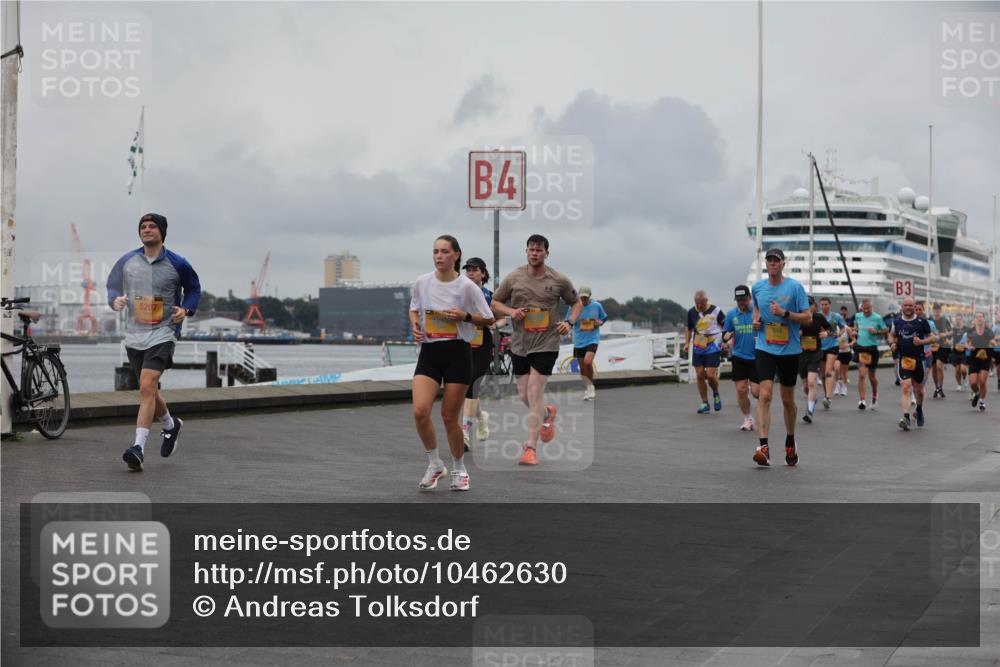 13.09.2026 - Kiel Lauf Andreas Tolksdorf http://msf.ph/oto/10462630 13.09.2026 12:03:01 Kiellinie 5207, 4, 3 meine-sportfotos.de