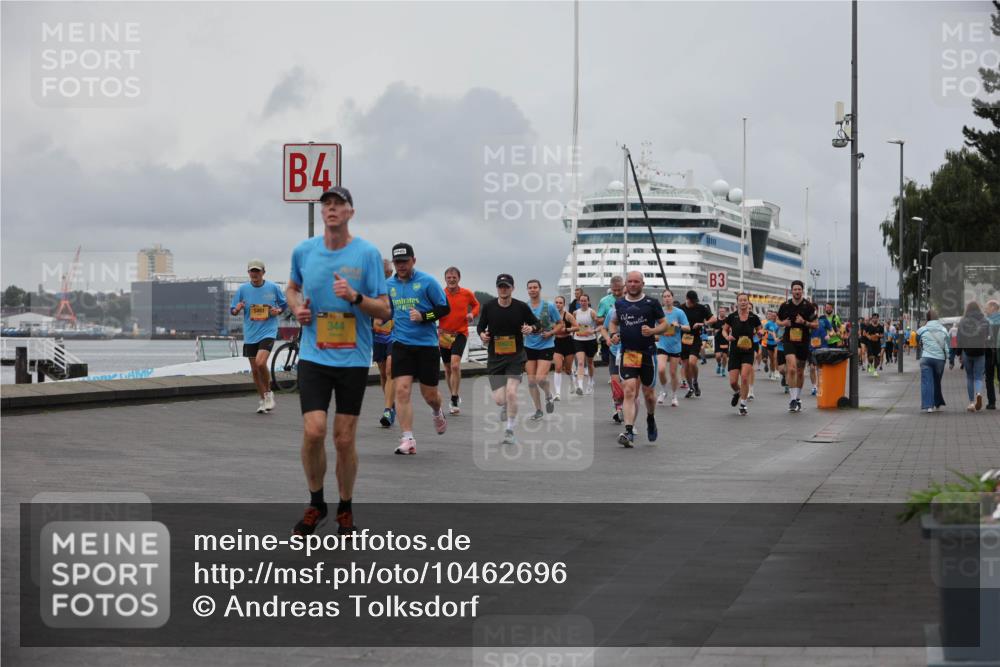 13.09.2026 - Kiel Lauf Andreas Tolksdorf http://msf.ph/oto/10462696 13.09.2026 12:03:04 Kiellinie 4, 344, 3 meine-sportfotos.de