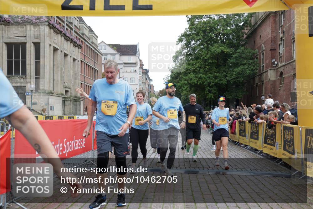 13.09.2026 - Kiel Lauf Yannick Fuchs http://msf.ph/oto/10462705 13.09.2026 09:54:50 Ziel 449, 1436, 2979, 3489, 3846, 4107, 4911, 4948, 5307, 6955, 7661, 7813, 7819, 7969, 8327, 9509, 9790, 9932, 1414, 1441, 2368, 2485, 2865, 3283, 4263, 5030, 5503, 5504, 5937, 6327, 6815, 6825, 6986, 7090, 7127, 8830, 10261, 10424, 10434, 12750, 12751, 12753, 1412, 4640, 6054, 6102, 6158, 9588, 10609, 10635, 10743, 11564, 12514, 2865, 3148, 3283, 4263, 6327, 6986, 7127, 8325, 9587, 10261, 10424, 10434 meine-sportfotos.de