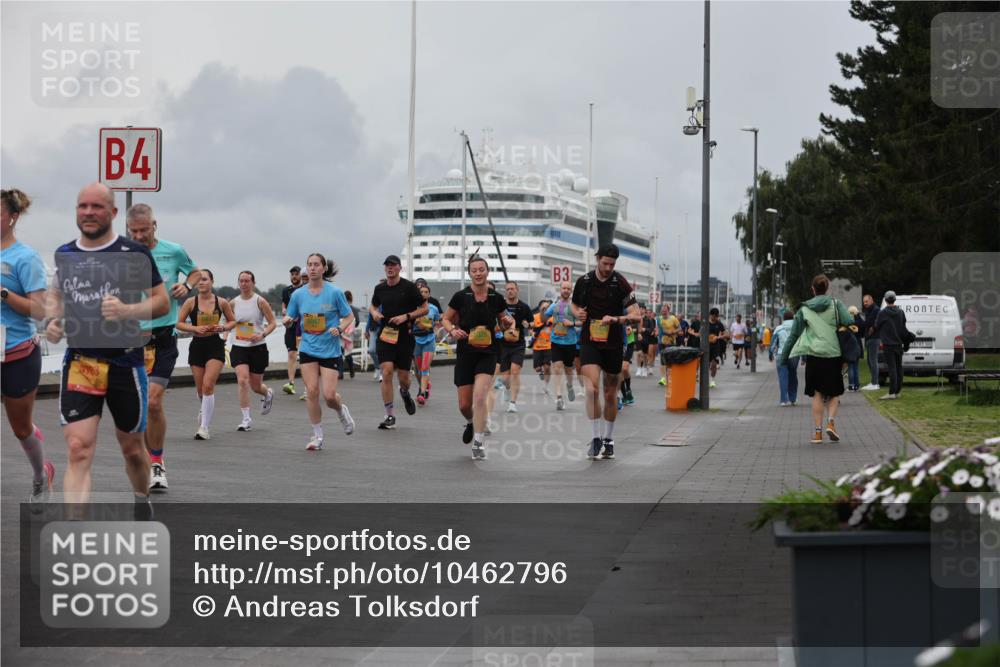 13.09.2026 - Kiel Lauf Andreas Tolksdorf http://msf.ph/oto/10462796 13.09.2026 12:03:09 Kiellinie 4, 3 meine-sportfotos.de