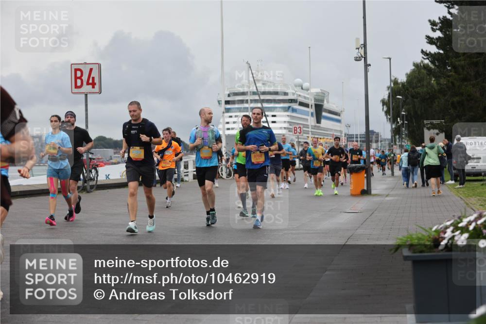 13.09.2026 - Kiel Lauf Andreas Tolksdorf http://msf.ph/oto/10462919 13.09.2026 12:03:15 Kiellinie 4, 9768, 3 meine-sportfotos.de