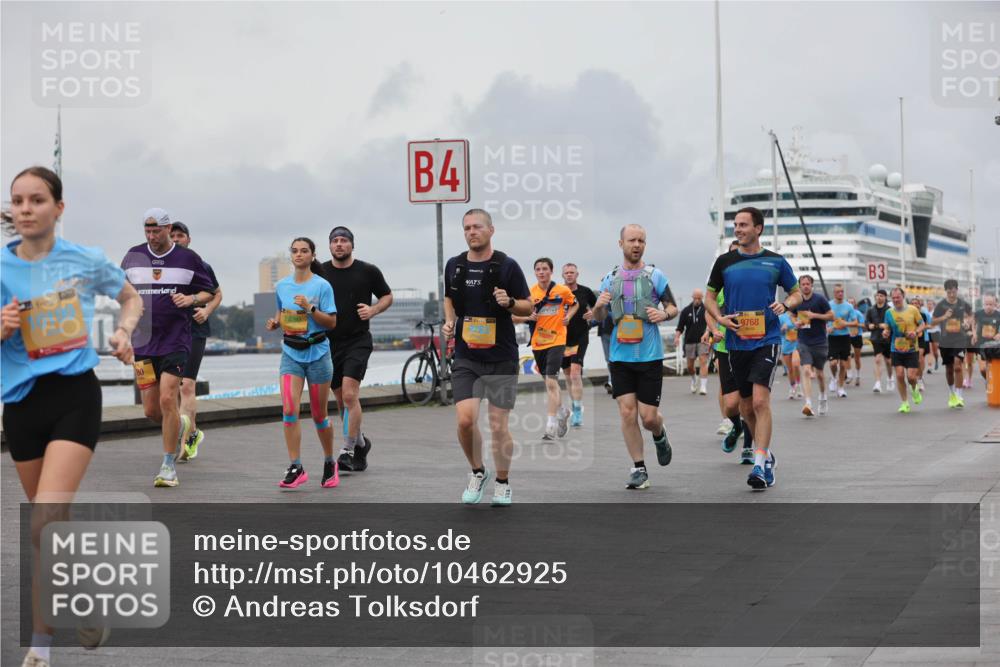 13.09.2026 - Kiel Lauf Andreas Tolksdorf http://msf.ph/oto/10462925 13.09.2026 12:03:15 Kiellinie 4, 9768, 3 meine-sportfotos.de