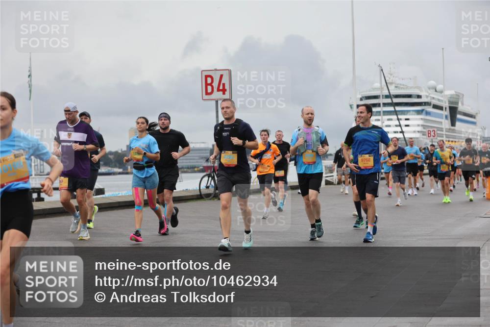 13.09.2026 - Kiel Lauf Andreas Tolksdorf http://msf.ph/oto/10462934 13.09.2026 12:03:15 Kiellinie 4, 38, 9768, 3 meine-sportfotos.de