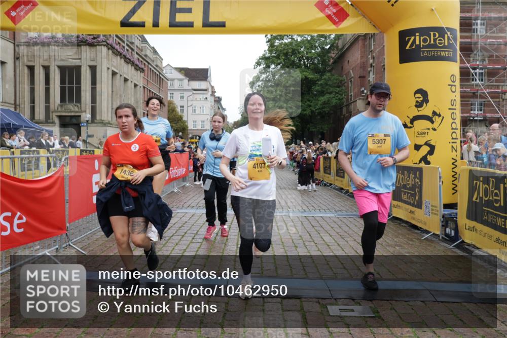 13.09.2026 - Kiel Lauf Yannick Fuchs http://msf.ph/oto/10462950 13.09.2026 09:55:00 Ziel 1412, 1436, 4107, 4640, 5307, 6054, 6158, 6955, 7969, 9509, 9588, 9790, 9932, 10635, 449, 1414, 2368, 2979, 3489, 3846, 4911, 4948, 5030, 5503, 5504, 5937, 6815, 6825, 7090, 7661, 7813, 7819, 8327, 8830, 9932, 12750, 12751, 1354, 2079, 2186, 5883, 6102, 7322, 9117, 10609, 10743, 11564, 12514, 1441, 2368, 2485, 6327, 6825, 6986, 7090, 10424, 12753 meine-sportfotos.de
