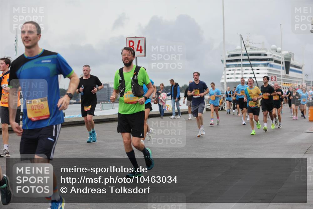 13.09.2026 - Kiel Lauf Andreas Tolksdorf http://msf.ph/oto/10463034 13.09.2026 12:03:19 Kiellinie 1028, 9768, 34, 3 meine-sportfotos.de