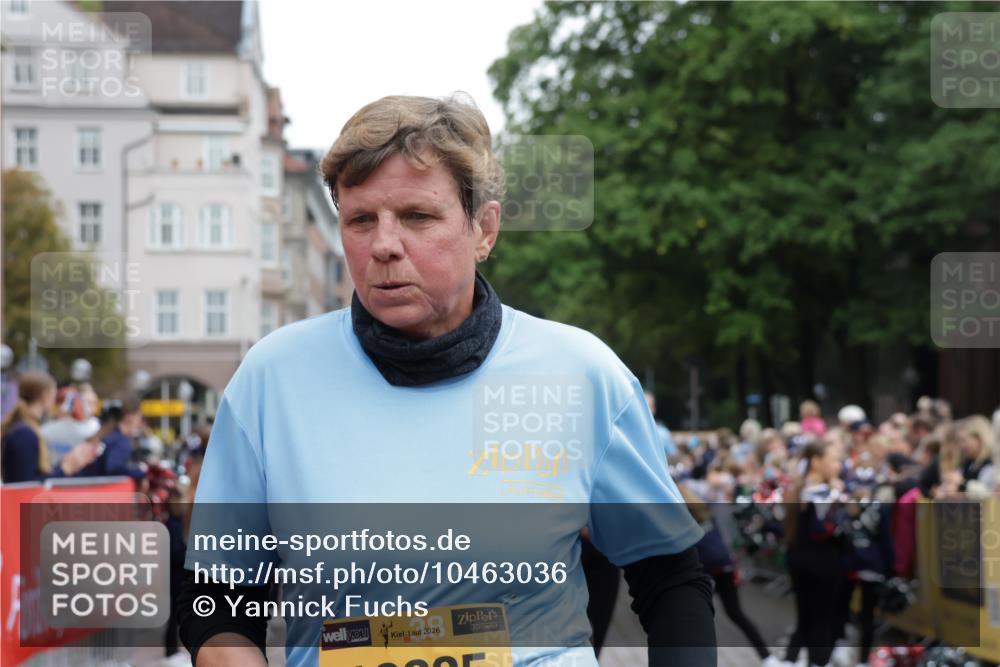 13.09.2026 - Kiel Lauf Yannick Fuchs http://msf.ph/oto/10463036 13.09.2026 09:55:06 Ziel 1412, 4640, 6054, 6102, 6158, 9588, 10609, 10635, 10743, 11564, 12514, 449, 1436, 2979, 3489, 3846, 4107, 4911, 4948, 5030, 5307, 5503, 5504, 5937, 6054, 6158, 6815, 6955, 7661, 7813, 7819, 7969, 8327, 9509, 9790, 9932, 12750, 12751, 1354, 1495, 2079, 2186, 5883, 7322, 9117, 1414, 1441, 2368, 2485, 5030, 5937, 6825, 7090, 8830, 12750, 12751 meine-sportfotos.de