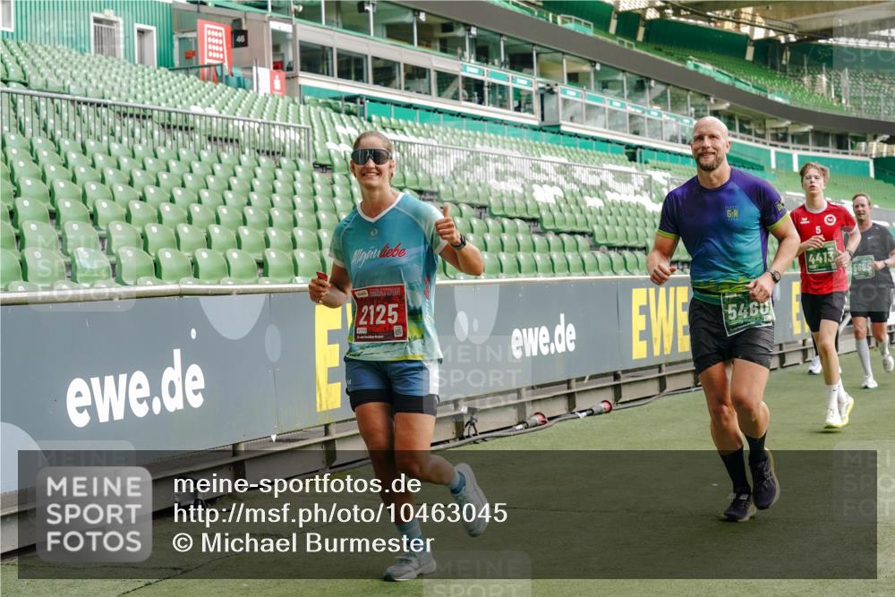13.09.2026 - 21. swb-Marathon Bremen Michael Burmester http://msf.ph/oto/10463045 13.09.2026 12:55:46 Laufen im Stadion 161, 201, 205, 307, 388, 411, 461, 465, 495, 655, 854, 876, 913, 926, 948, 1053, 1058, 1197, 1390, 1537, 1599, 1645, 1750, 1972, 2001, 2040, 2122, 2125, 2234, 2251, 2260, 2319, 2383, 2390, 2473, 2474, 2535, 2604, 2733, 2801, 2812, 2870, 2922, 2948, 3012, 3057, 3119, 3134, 3175, 3192, 3202, 3206, 3241, 3246, 3290, 3346, 3348, 3356, 3357, 3411, 3508, 3706, 3716, 3836, 4135, 4137, 4171, 4413, 4455, 4479, 4733, 5277, 5430, 5530, 6106, 2498, 3085 meine-sportfotos.de