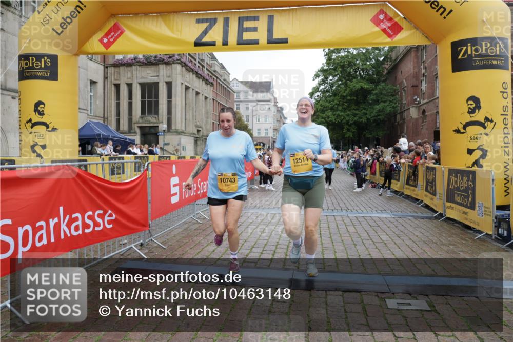 13.09.2026 - Kiel Lauf Yannick Fuchs http://msf.ph/oto/10463148 13.09.2026 09:55:15 Ziel 1354, 2079, 2186, 5883, 6102, 7322, 9117, 10609, 10743, 11564, 12514, 449, 1412, 1436, 2979, 3489, 3846, 4107, 4640, 4911, 4948, 5307, 6054, 6158, 6955, 7661, 7813, 7819, 7969, 8327, 9509, 9588, 9790, 9932, 10635, 1495, 2061, 5824, 7846, 8408, 11421, 3489, 5503, 5504, 6815 meine-sportfotos.de
