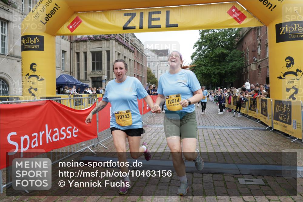 13.09.2026 - Kiel Lauf Yannick Fuchs http://msf.ph/oto/10463156 13.09.2026 09:55:15 Ziel 1354, 2079, 2186, 5883, 6102, 7322, 9117, 10609, 10743, 11564, 12514, 449, 1412, 1436, 2979, 3489, 3846, 4107, 4640, 4911, 4948, 5307, 6054, 6158, 6955, 7661, 7813, 7819, 7969, 8327, 9509, 9588, 9790, 9932, 10635, 1495, 2061, 5824, 7846, 8408, 11421, 3489, 5503, 5504, 6815 meine-sportfotos.de