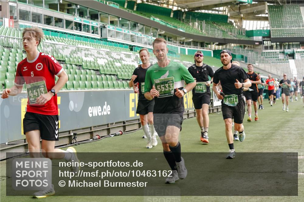 13.09.2026 - 21. swb-Marathon Bremen Michael Burmester http://msf.ph/oto/10463162 13.09.2026 12:55:49 Laufen im Stadion 161, 201, 205, 307, 388, 411, 431, 461, 465, 495, 655, 854, 876, 913, 926, 948, 1053, 1058, 1130, 1197, 1390, 1537, 1599, 1645, 1750, 1972, 2001, 2040, 2122, 2125, 2234, 2251, 2260, 2319, 2383, 2390, 2473, 2474, 2535, 2604, 2733, 2801, 2812, 2870, 2922, 2948, 3012, 3057, 3119, 3134, 3175, 3192, 3202, 3206, 3241, 3246, 3290, 3346, 3348, 3356, 3411, 3508, 3706, 3716, 3836, 4135, 4137, 4171, 4413, 4455, 4479, 4733, 5277, 5430, 5530, 6106, 2498, 3085 meine-sportfotos.de