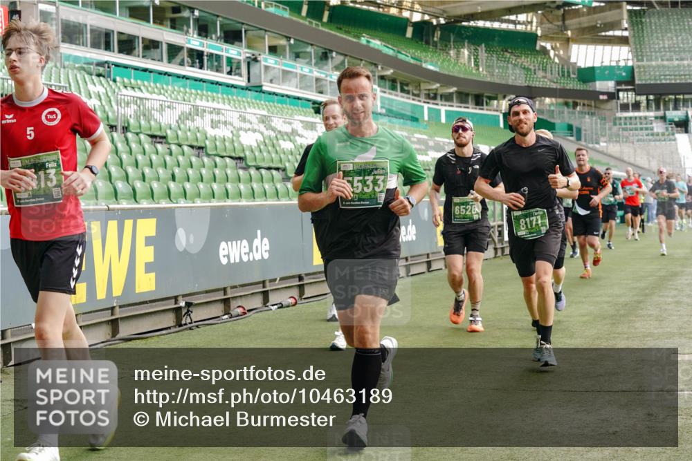 13.09.2026 - 21. swb-Marathon Bremen Michael Burmester http://msf.ph/oto/10463189 13.09.2026 12:55:49 Laufen im Stadion 161, 201, 205, 307, 388, 411, 431, 461, 465, 495, 655, 854, 876, 913, 926, 948, 1053, 1058, 1130, 1197, 1390, 1537, 1599, 1645, 1750, 1972, 2001, 2040, 2122, 2125, 2234, 2251, 2260, 2319, 2383, 2390, 2473, 2474, 2535, 2604, 2733, 2801, 2812, 2870, 2922, 2948, 3012, 3057, 3119, 3134, 3175, 3192, 3202, 3206, 3241, 3246, 3290, 3346, 3348, 3356, 3411, 3508, 3706, 3716, 3836, 4135, 4137, 4171, 4413, 4455, 4479, 4733, 5277, 5430, 5530, 6106, 2498, 3085 meine-sportfotos.de