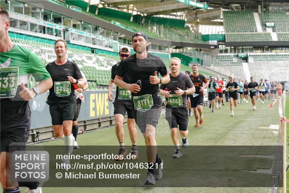 13.09.2026 - 21. swb-Marathon Bremen Michael Burmester http://msf.ph/oto/10463211 13.09.2026 12:55:50 Laufen im Stadion 161, 201, 205, 307, 388, 411, 431, 461, 465, 495, 655, 854, 876, 913, 926, 948, 1053, 1058, 1130, 1197, 1390, 1537, 1599, 1645, 1750, 1972, 2001, 2040, 2122, 2125, 2234, 2251, 2260, 2319, 2383, 2390, 2473, 2474, 2535, 2604, 2733, 2801, 2812, 2870, 2922, 2948, 3012, 3057, 3119, 3134, 3175, 3192, 3202, 3206, 3241, 3246, 3290, 3346, 3348, 3356, 3411, 3508, 3706, 3716, 3836, 4135, 4137, 4171, 4413, 4455, 4479, 4733, 5277, 5430, 5530, 6106, 2498, 3085 meine-sportfotos.de