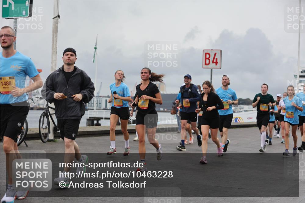 13.09.2026 - Kiel Lauf Andreas Tolksdorf http://msf.ph/oto/10463228 13.09.2026 12:03:27 Kiellinie 4, 4, 39, 1488, 3934 meine-sportfotos.de