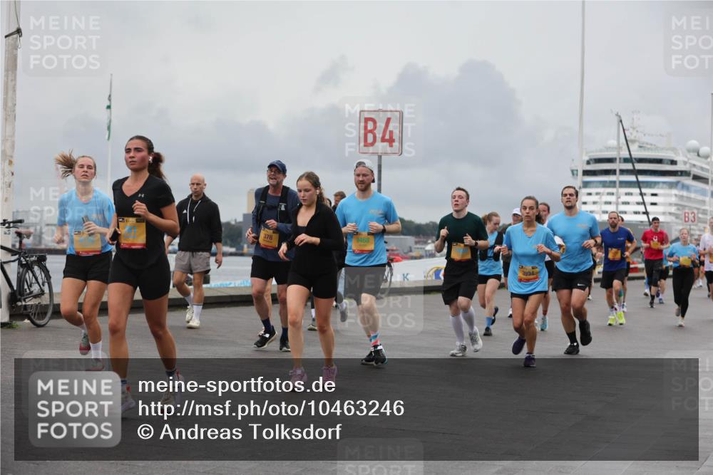 13.09.2026 - Kiel Lauf Andreas Tolksdorf http://msf.ph/oto/10463246 13.09.2026 12:03:28 Kiellinie 4, 378, 9468, 3934, 3 meine-sportfotos.de
