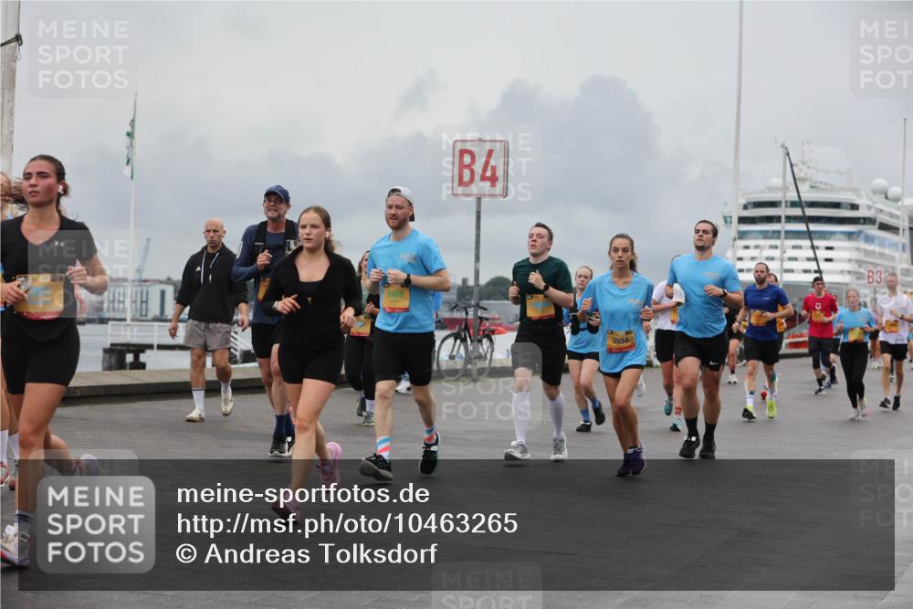 13.09.2026 - Kiel Lauf Andreas Tolksdorf http://msf.ph/oto/10463265 13.09.2026 12:03:28 Kiellinie 9468, 4, 3934, 3 meine-sportfotos.de