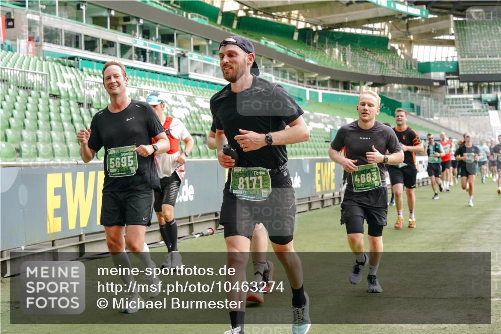 13.09.2026 - 21. swb-Marathon Bremen Michael Burmester http://msf.ph/oto/10463274 13.09.2026 12:55:50 Laufen im Stadion 161, 201, 205, 307, 388, 411, 431, 461, 465, 495, 655, 854, 876, 913, 926, 948, 1053, 1058, 1130, 1197, 1390, 1537, 1599, 1645, 1750, 1972, 2001, 2040, 2122, 2125, 2234, 2251, 2260, 2319, 2383, 2390, 2473, 2474, 2535, 2604, 2733, 2801, 2812, 2870, 2922, 2948, 3012, 3057, 3119, 3134, 3175, 3192, 3202, 3206, 3241, 3246, 3290, 3346, 3348, 3356, 3411, 3508, 3706, 3716, 3836, 4135, 4137, 4171, 4413, 4455, 4479, 4733, 5277, 5430, 5530, 6106, 2498, 3085 meine-sportfotos.de