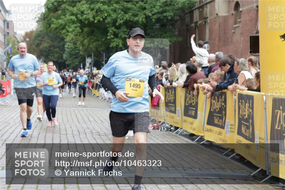 13.09.2026 - Kiel Lauf Yannick Fuchs http://msf.ph/oto/10463323 13.09.2026 09:55:27 Ziel 1354, 1495, 2061, 2186, 5824, 5883, 7322, 11421, 1412, 1436, 2079, 4107, 4640, 5307, 5883, 6054, 6102, 6158, 7969, 9117, 9588, 9790, 10609, 10635, 10743, 11564, 12514, 4174, 5986, 7087, 7846, 8408, 8976, 9226, 9741, 11962, 11970, 12142, 12261, 449, 1436, 2979, 3846, 4107, 4948, 5307, 6955, 7661, 7813, 7819, 7969, 9509, 9790, 9932 meine-sportfotos.de