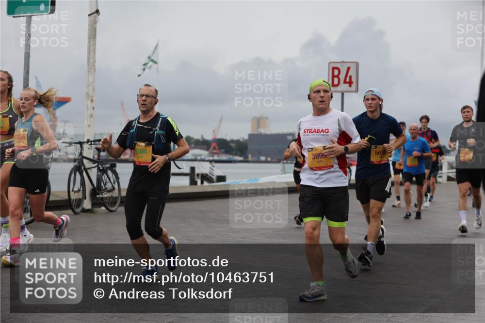 13.09.2026 - Kiel Lauf Andreas Tolksdorf http://msf.ph/oto/10463751 13.09.2026 12:04:18 Kiellinie 12255, 38, 9304, 38, 3995, 4, 5635, 1250 meine-sportfotos.de