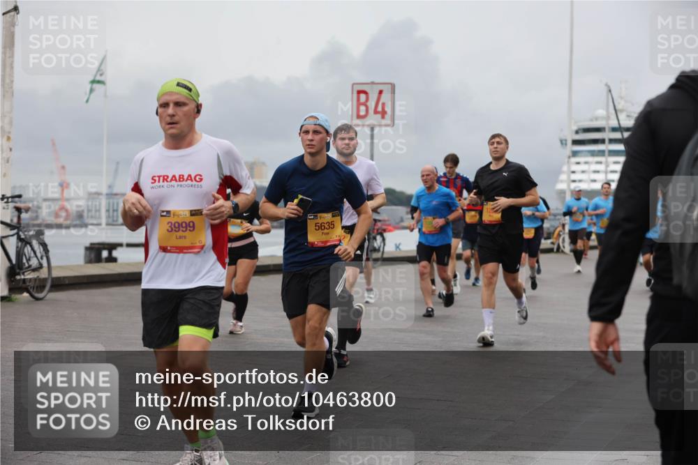 13.09.2026 - Kiel Lauf Andreas Tolksdorf http://msf.ph/oto/10463800 13.09.2026 12:04:18 Kiellinie 38, 3999, 3, 5635, 4 meine-sportfotos.de