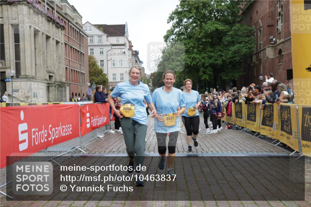 13.09.2026 - Kiel Lauf Yannick Fuchs http://msf.ph/oto/10463837 13.09.2026 09:56:00 Ziel 1176, 1589, 2227, 4388, 5056, 8248, 8521, 9399, 10248, 10267, 11886, 12463, 2061, 4121, 4174, 5824, 5986, 7087, 7846, 8408, 8976, 9226, 9741, 11421, 11962, 11970, 12142, 12261, 50, 51, 1961, 2949, 3228, 3229, 6172, 6515, 8832, 9115, 10787, 11357, 11385, 11790, 12735, 12736, 12752, 1354, 1495, 2061, 2186, 7322, 11421 meine-sportfotos.de