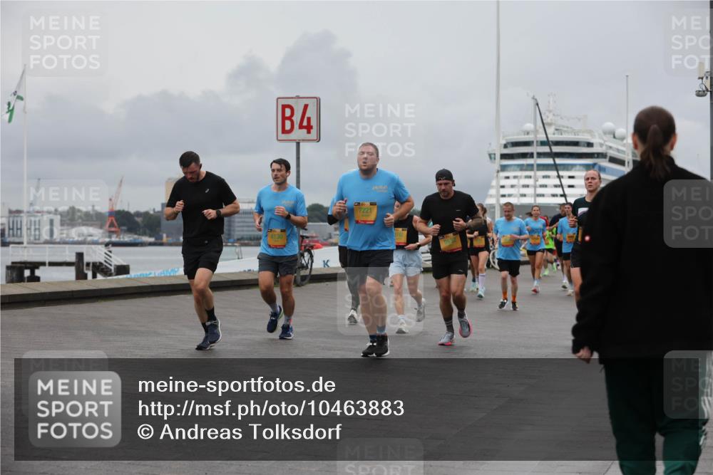 13.09.2026 - Kiel Lauf Andreas Tolksdorf http://msf.ph/oto/10463883 13.09.2026 12:04:24 Kiellinie 4, 4130, 7221, 3192 meine-sportfotos.de