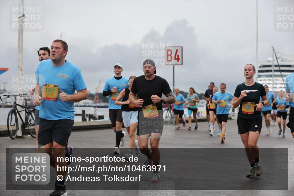 13.09.2026 - Kiel Lauf Andreas Tolksdorf http://msf.ph/oto/10463971 13.09.2026 12:04:27 Kiellinie 38, 7221, 38, 9532, 4 meine-sportfotos.de