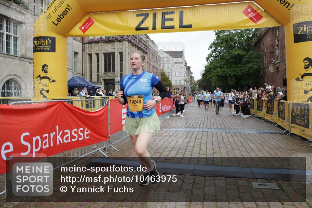 13.09.2026 - Kiel Lauf Yannick Fuchs http://msf.ph/oto/10463975 13.09.2026 09:56:05 Ziel 50, 51, 1176, 1961, 4388, 5056, 6515, 8521, 10248, 10267, 10787, 11357, 11385, 11886, 12735, 12736, 12752, 1589, 2227, 4121, 4174, 5986, 7087, 7846, 8248, 8408, 8976, 9226, 9399, 9741, 11962, 11970, 12142, 12261, 12463, 2949, 3228, 3229, 6172, 6968, 8832, 9115, 11790, 1495, 2061, 5824, 11421 meine-sportfotos.de