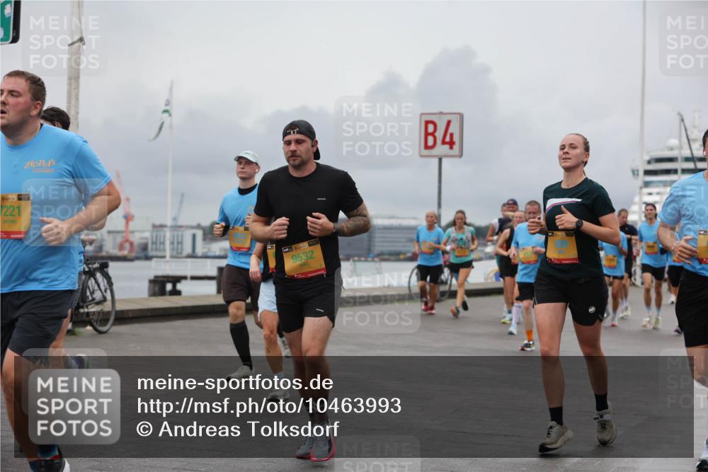 13.09.2026 - Kiel Lauf Andreas Tolksdorf http://msf.ph/oto/10463993 13.09.2026 12:04:27 Kiellinie 38, 7221, 39, 9532, 4, 39 meine-sportfotos.de