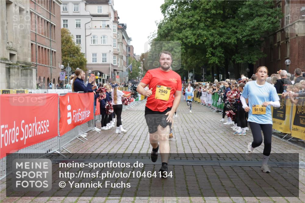 13.09.2026 - Kiel Lauf Yannick Fuchs http://msf.ph/oto/10464134 13.09.2026 09:56:24 Ziel 791, 2949, 5654, 5940, 6968, 8102, 9115, 12037, 50, 51, 1176, 1589, 1961, 2227, 3228, 3229, 4388, 5056, 6172, 6515, 8248, 8521, 8832, 9399, 10248, 10267, 10787, 11357, 11385, 11790, 11886, 12463, 12735, 12736, 12752, 1746, 1774, 2655, 10206, 10230, 12072, 1589, 2227, 4121, 4174, 8248, 8976, 9226, 9399, 9741, 12142, 12463 meine-sportfotos.de