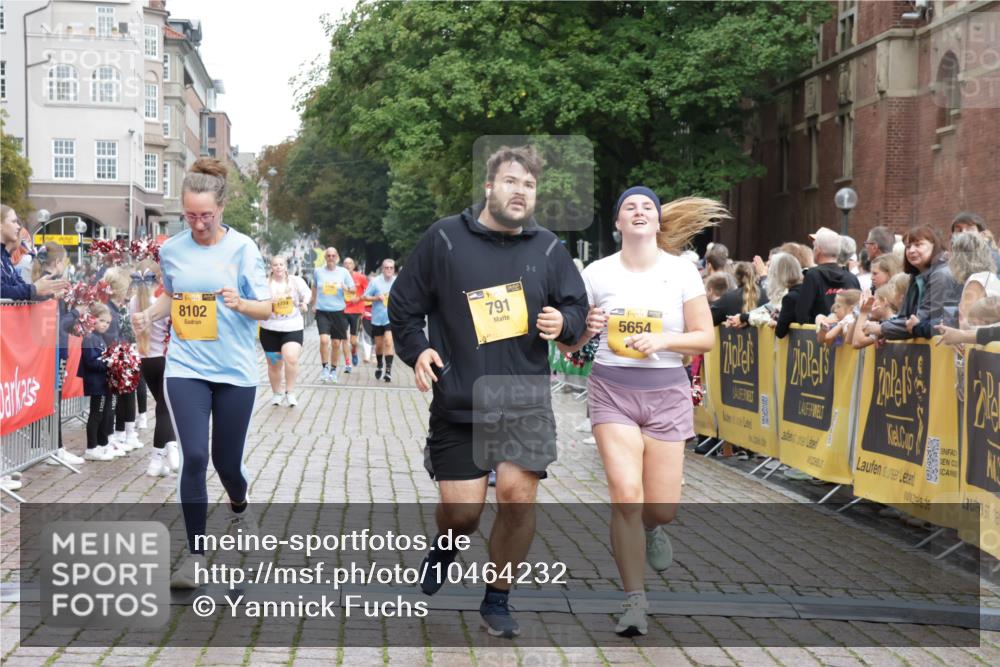 13.09.2026 - Kiel Lauf Yannick Fuchs http://msf.ph/oto/10464232 13.09.2026 09:56:32 Ziel 791, 1774, 5654, 5940, 6968, 8102, 10230, 12037, 50, 51, 1176, 1961, 2949, 3228, 3229, 4388, 6172, 6515, 6968, 8832, 9115, 10248, 10267, 10787, 11357, 11385, 11790, 11886, 12735, 12736, 12752, 1746, 2655, 4641, 4643, 5938, 7509, 7548, 10206, 12072, 1176, 1589, 2227, 5056, 8248, 8521, 9399, 10248, 10267, 11886, 12463 meine-sportfotos.de