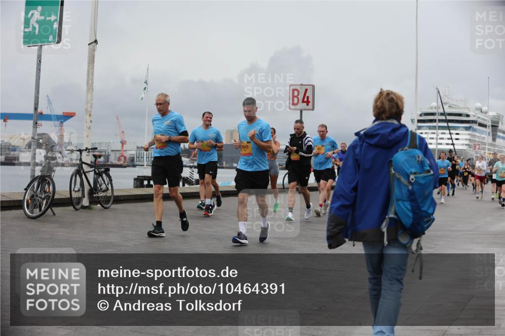 13.09.2026 - Kiel Lauf Andreas Tolksdorf http://msf.ph/oto/10464391 13.09.2026 12:04:53 Kiellinie 7645, 4, 667, 3 meine-sportfotos.de