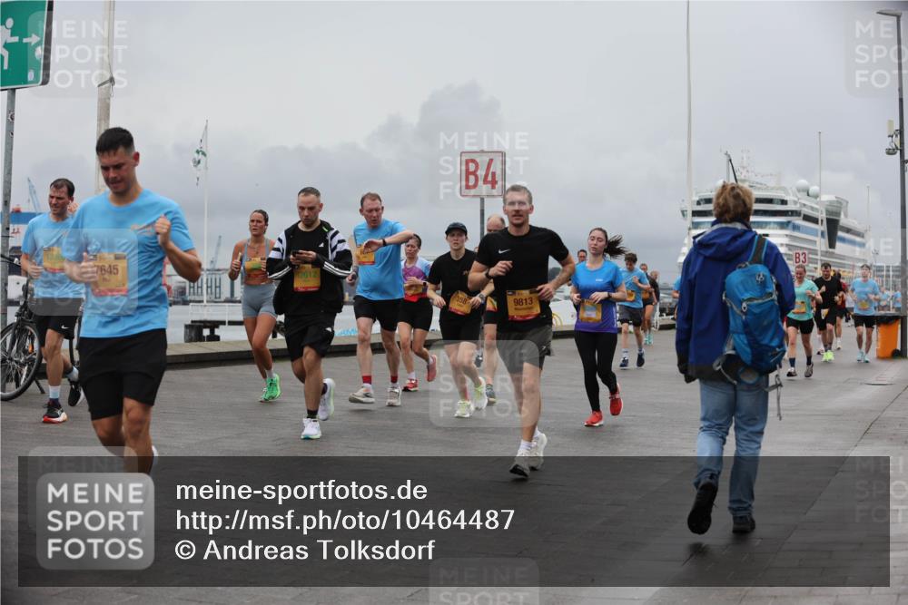 13.09.2026 - Kiel Lauf Andreas Tolksdorf http://msf.ph/oto/10464487 13.09.2026 12:04:55 Kiellinie 1236, 7645, 12612, 4, 9813, 3 meine-sportfotos.de