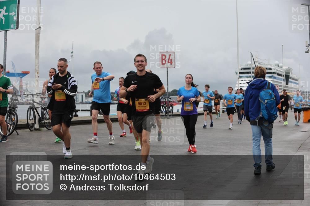 13.09.2026 - Kiel Lauf Andreas Tolksdorf http://msf.ph/oto/10464503 13.09.2026 12:04:56 Kiellinie 12612, 9813, 4 meine-sportfotos.de