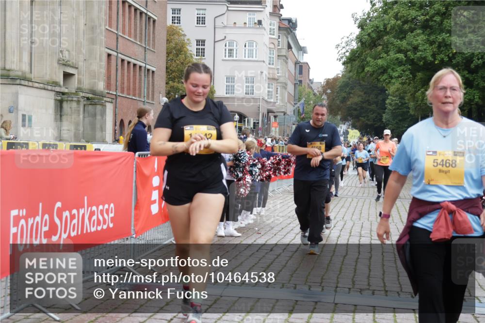 13.09.2026 - Kiel Lauf Yannick Fuchs http://msf.ph/oto/10464538 13.09.2026 09:57:11 Ziel 130, 2486, 4097, 4568, 4631, 5468, 11042, 1746, 2655, 3684, 4641, 4643, 5938, 7509, 7548, 8599, 8824, 9692, 10206, 12072, 12580, 1122, 3114, 5776, 6173, 6243, 6932, 7786, 8103, 8113, 11014, 11095, 11245, 12507, 1746, 1774, 2655, 5654, 8102, 10230, 12072 meine-sportfotos.de