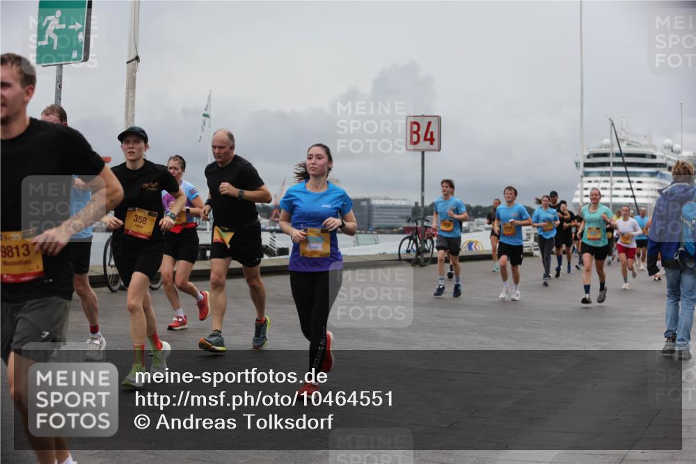 13.09.2026 - Kiel Lauf Andreas Tolksdorf http://msf.ph/oto/10464551 13.09.2026 12:04:57 Kiellinie 1, 35, 9813, 1, 39, 358, 38, 4 meine-sportfotos.de
