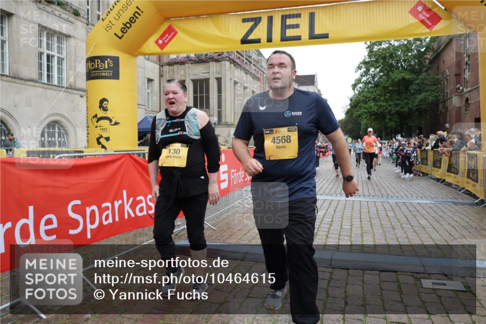 13.09.2026 - Kiel Lauf Yannick Fuchs http://msf.ph/oto/10464615 13.09.2026 09:57:16 Ziel 130, 2486, 3114, 4097, 4568, 4631, 5468, 5776, 6243, 6932, 7786, 8103, 8113, 11042, 11095, 11245, 12507, 3684, 4641, 4643, 5468, 5938, 7509, 7548, 8599, 8824, 9692, 10206, 12580, 1122, 3427, 4567, 6173, 6735, 7358, 7359, 11014, 1746, 1774, 2655, 10206, 12072 meine-sportfotos.de