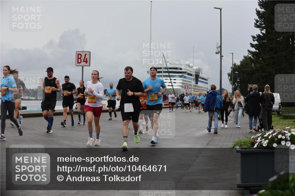 13.09.2026 - Kiel Lauf Andreas Tolksdorf http://msf.ph/oto/10464671 13.09.2026 12:05:02 Kiellinie 4, 8776, 2335, 3 meine-sportfotos.de
