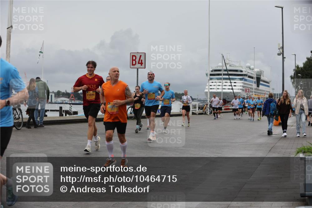 13.09.2026 - Kiel Lauf Andreas Tolksdorf http://msf.ph/oto/10464715 13.09.2026 12:05:06 Kiellinie 11646 meine-sportfotos.de