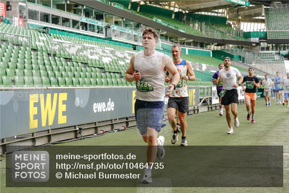 13.09.2026 - 21. swb-Marathon Bremen Michael Burmester http://msf.ph/oto/10464735 13.09.2026 12:56:18 Laufen im Stadion 205, 307, 388, 411, 431, 465, 495, 655, 769, 854, 857, 876, 913, 926, 948, 1058, 1130, 1197, 1390, 1537, 1599, 1601, 1645, 1750, 1972, 2001, 2040, 2122, 2125, 2234, 2251, 2260, 2319, 2383, 2473, 2493, 2535, 2604, 2634, 2640, 2671, 2761, 2812, 2948, 3057, 3078, 3119, 3175, 3192, 3202, 3246, 3290, 3346, 3348, 3411, 3450, 3458, 3508, 3514, 3634, 3706, 3716, 3760, 3813, 3836, 4135, 4137, 4171, 4413, 4455, 4479, 4733, 5277, 5430, 5530, 6106, 2498, 3085 meine-sportfotos.de
