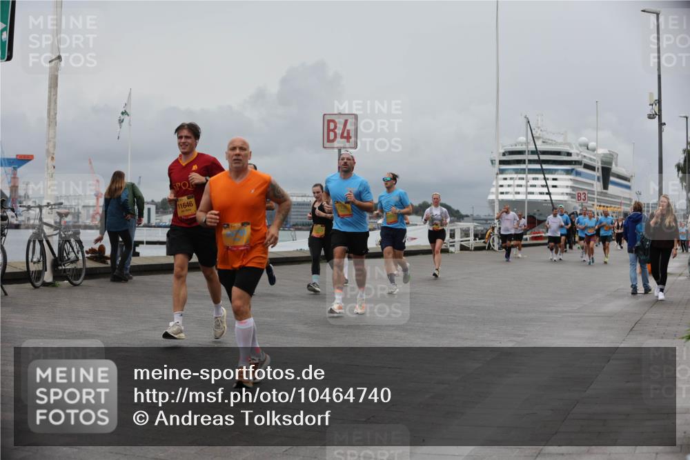 13.09.2026 - Kiel Lauf Andreas Tolksdorf http://msf.ph/oto/10464740 13.09.2026 12:05:06 Kiellinie 11646, 4, 3 meine-sportfotos.de